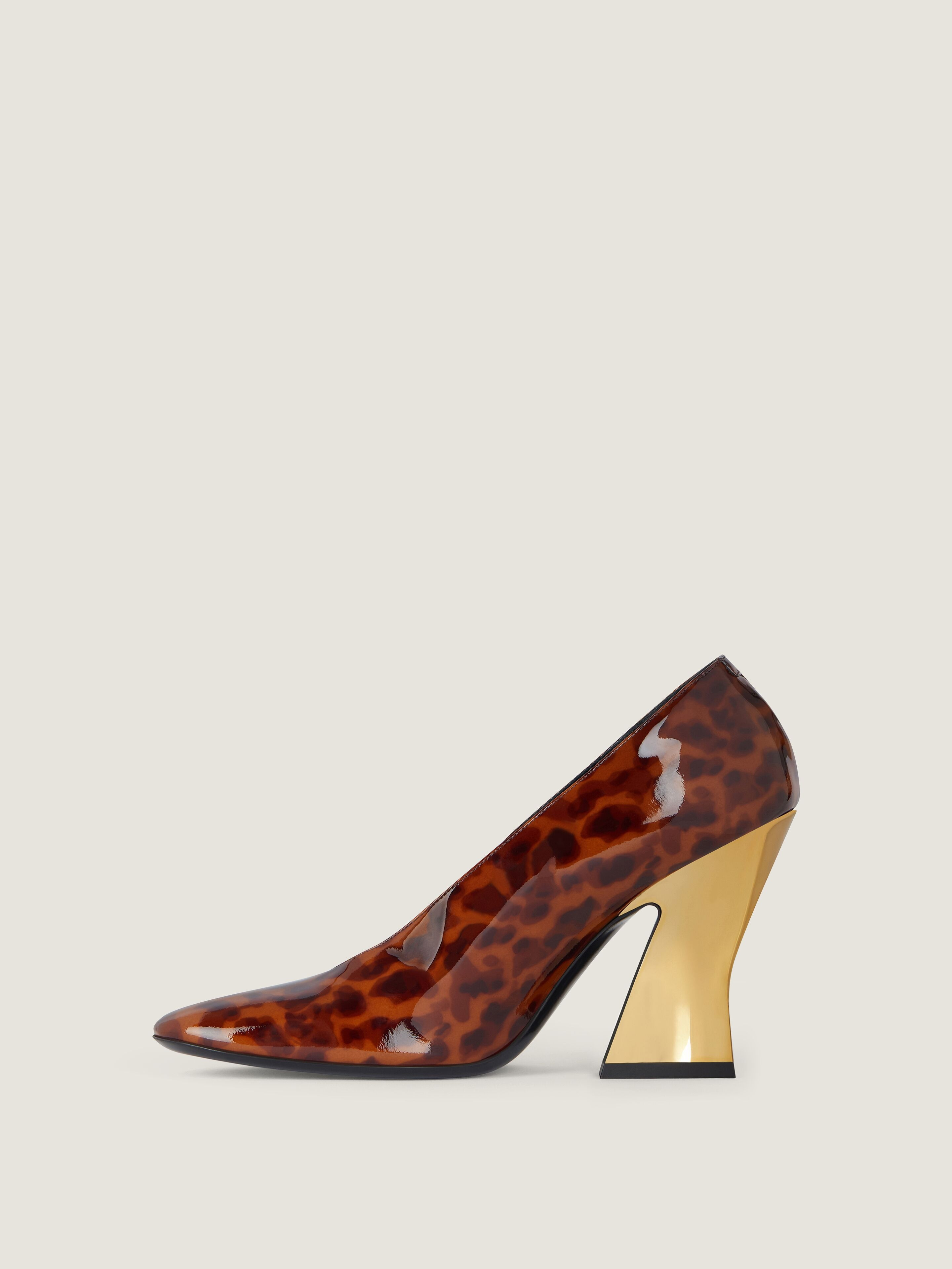 SCULPTED HEELED PUMPS IN TORTOISE SHELL PATENT LEATHER - 4