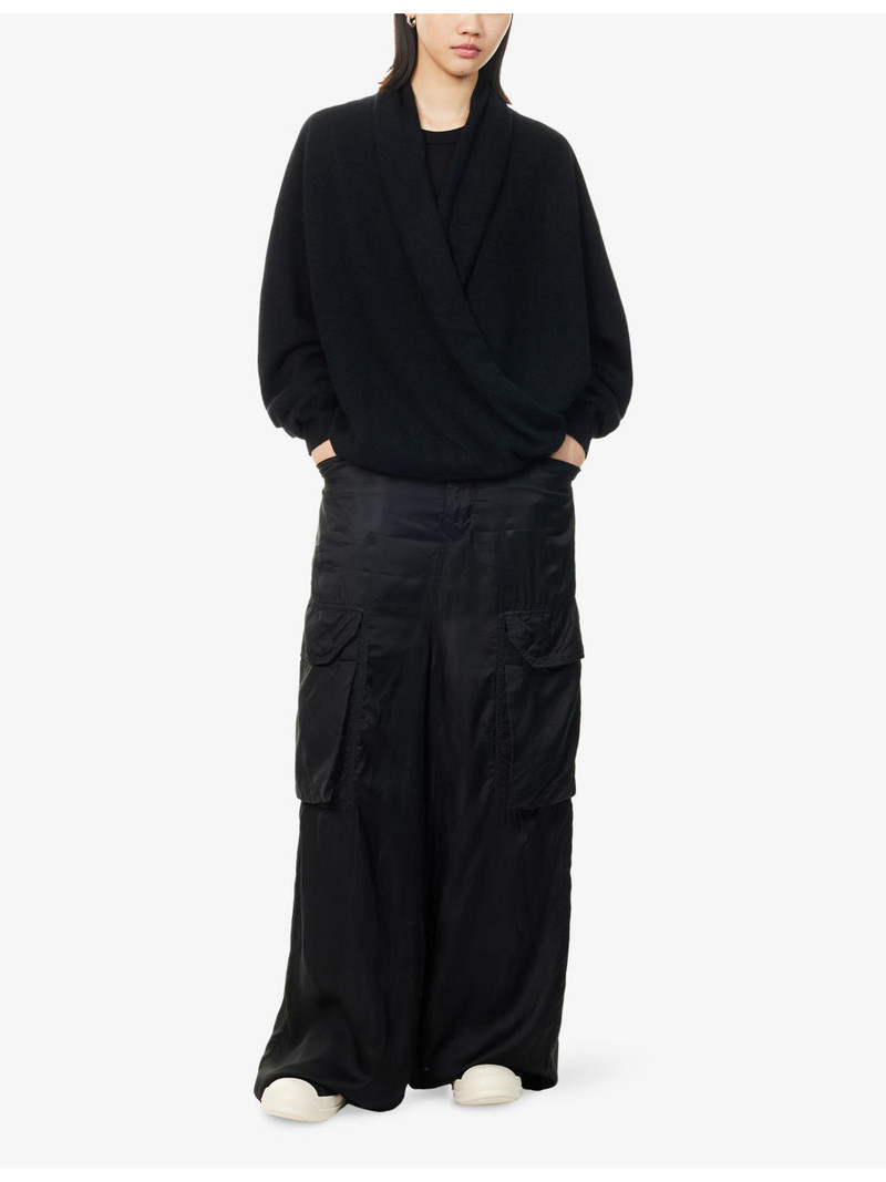 FRENCKENBERGER Cross V-Neck Cashmere Jumper outlook