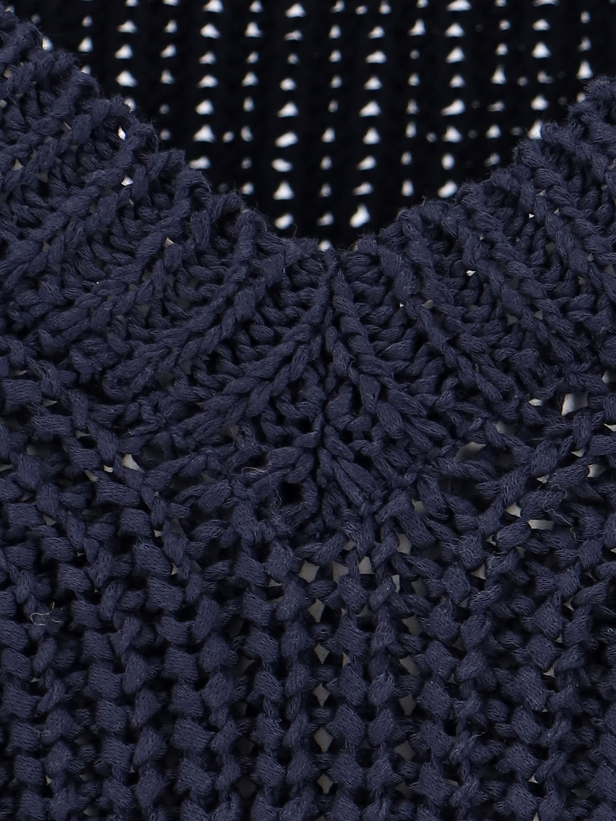 'INTACT' SLEEVELESS SWEATER - 4