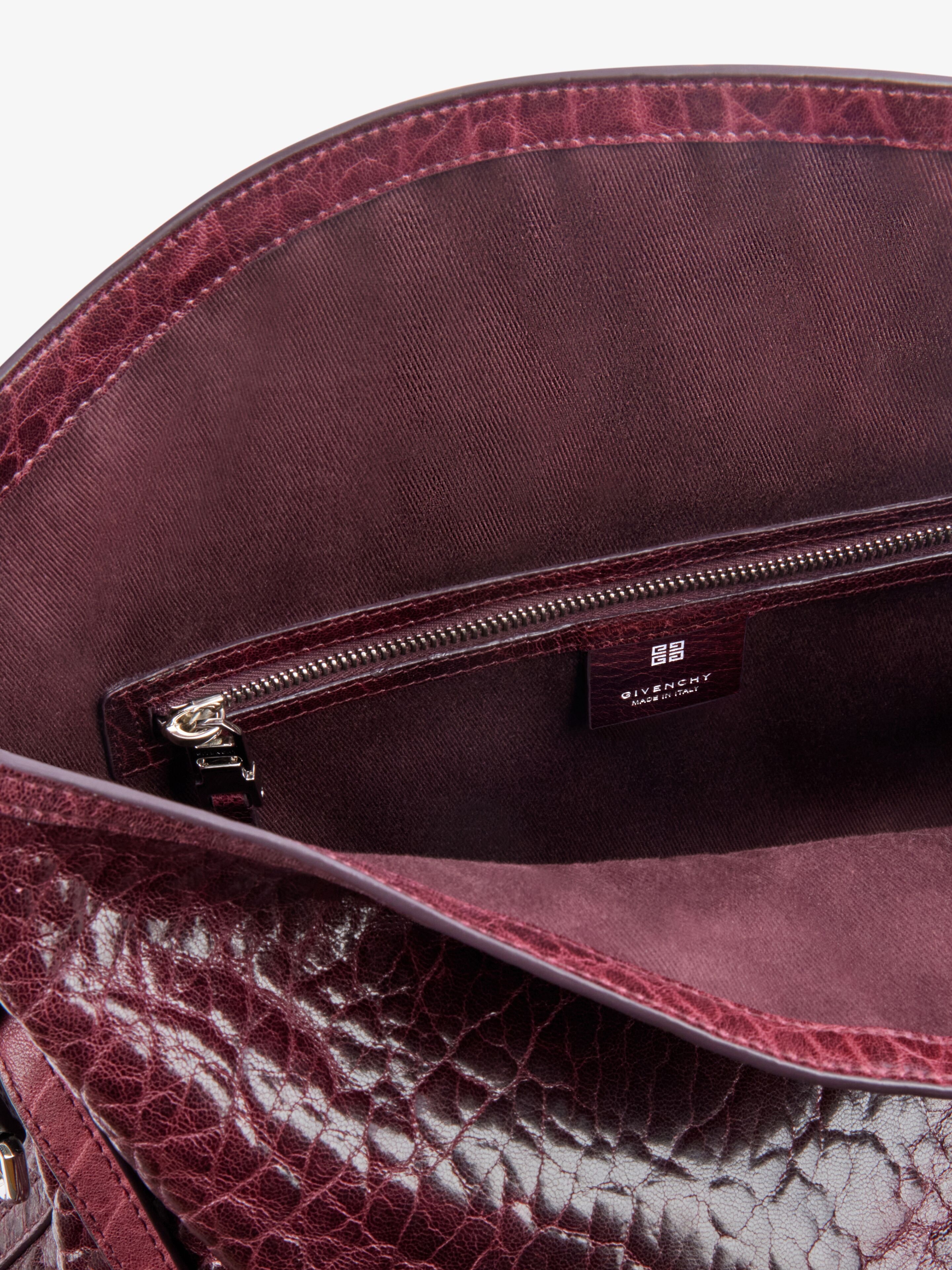 MEDIUM VOYOU BAG IN CRACKLED PATENT LEATHER - 5