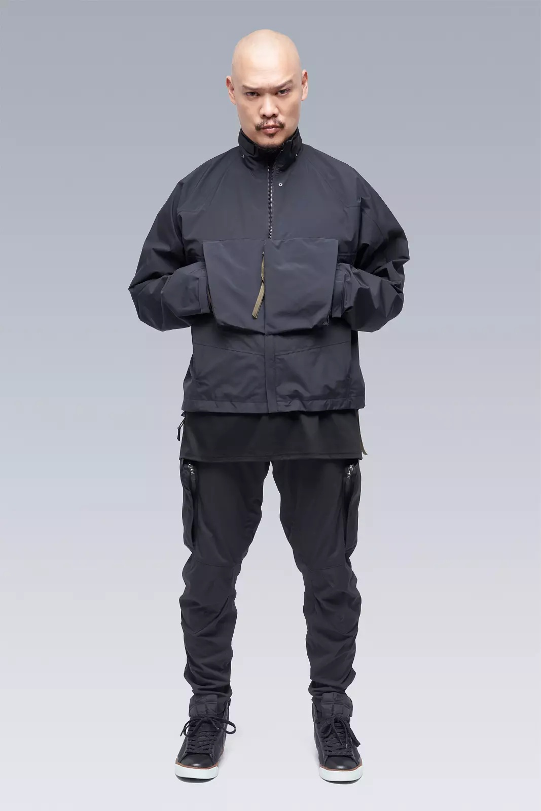 J96-GT 3L Gore-Tex Pro Jacket Black - 28