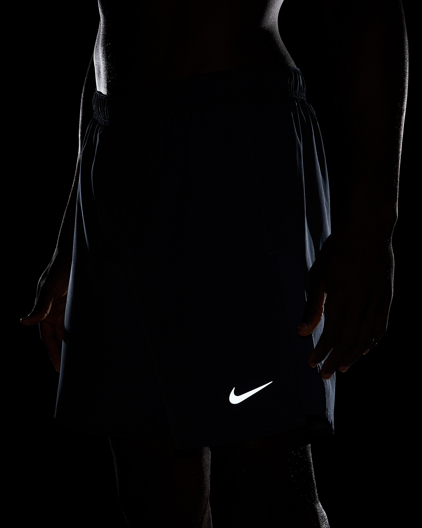 Nike Challenger Men's Dri-FIT 7" 2-in-1 Running Shorts - 9