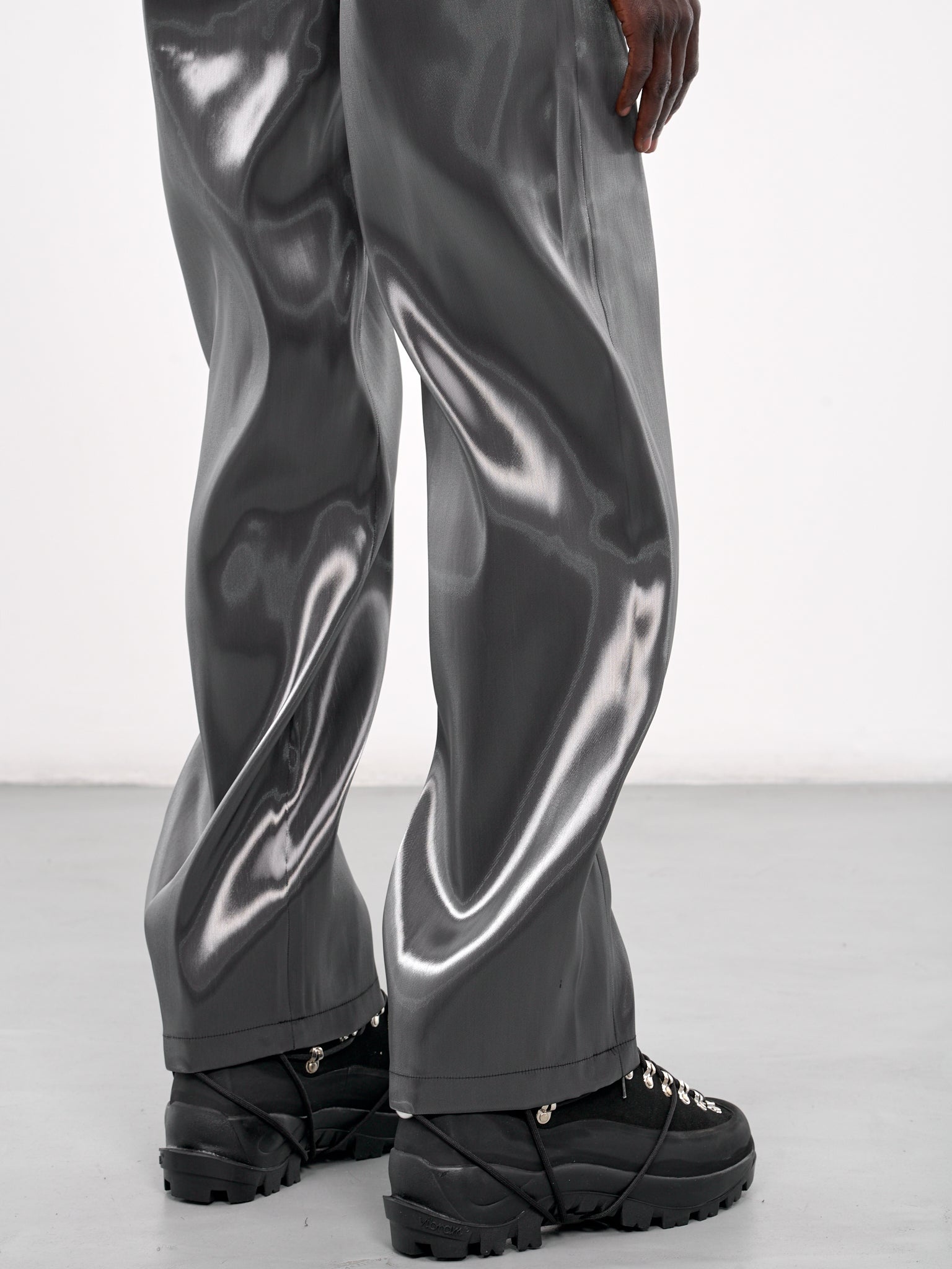 名作 heliot emil Liquid l Trousers パンツ HELIOT EMIL ++ LIQUID METAL TROUSERS
