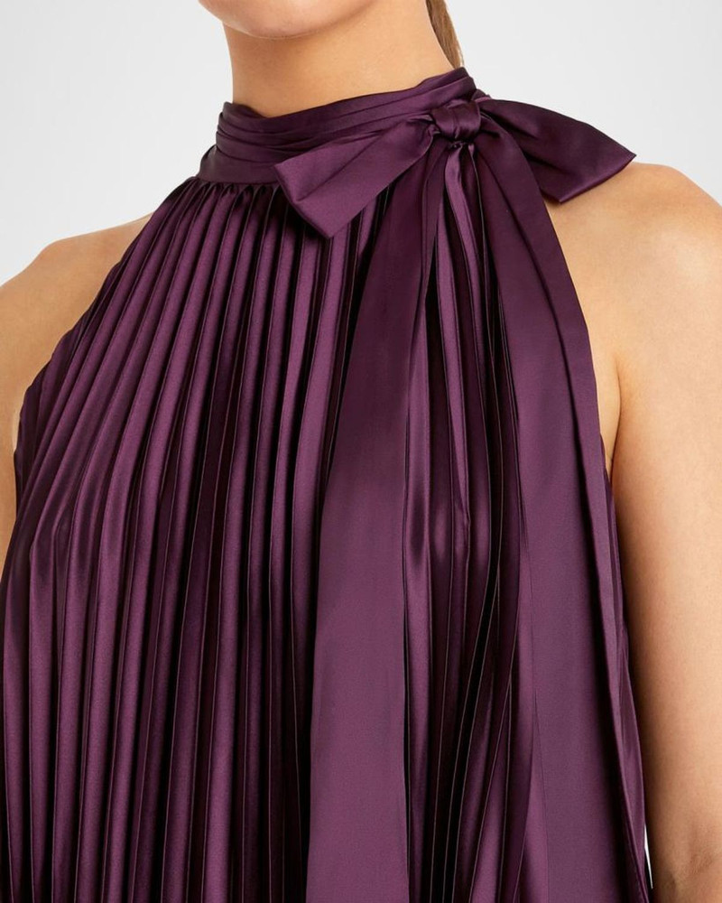 High-Low Pleated Satin Trapeze Gown 4