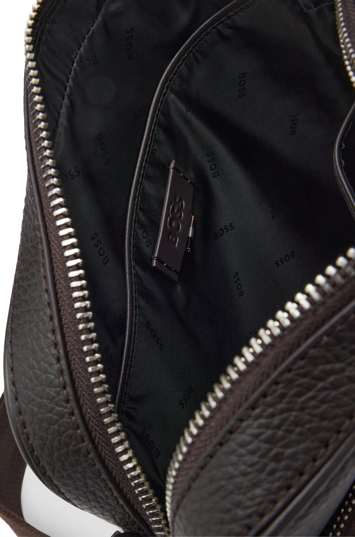 REPORTER BAG IN ITALIAN LEATHER WITH EMBOSSED LOGO - 4
