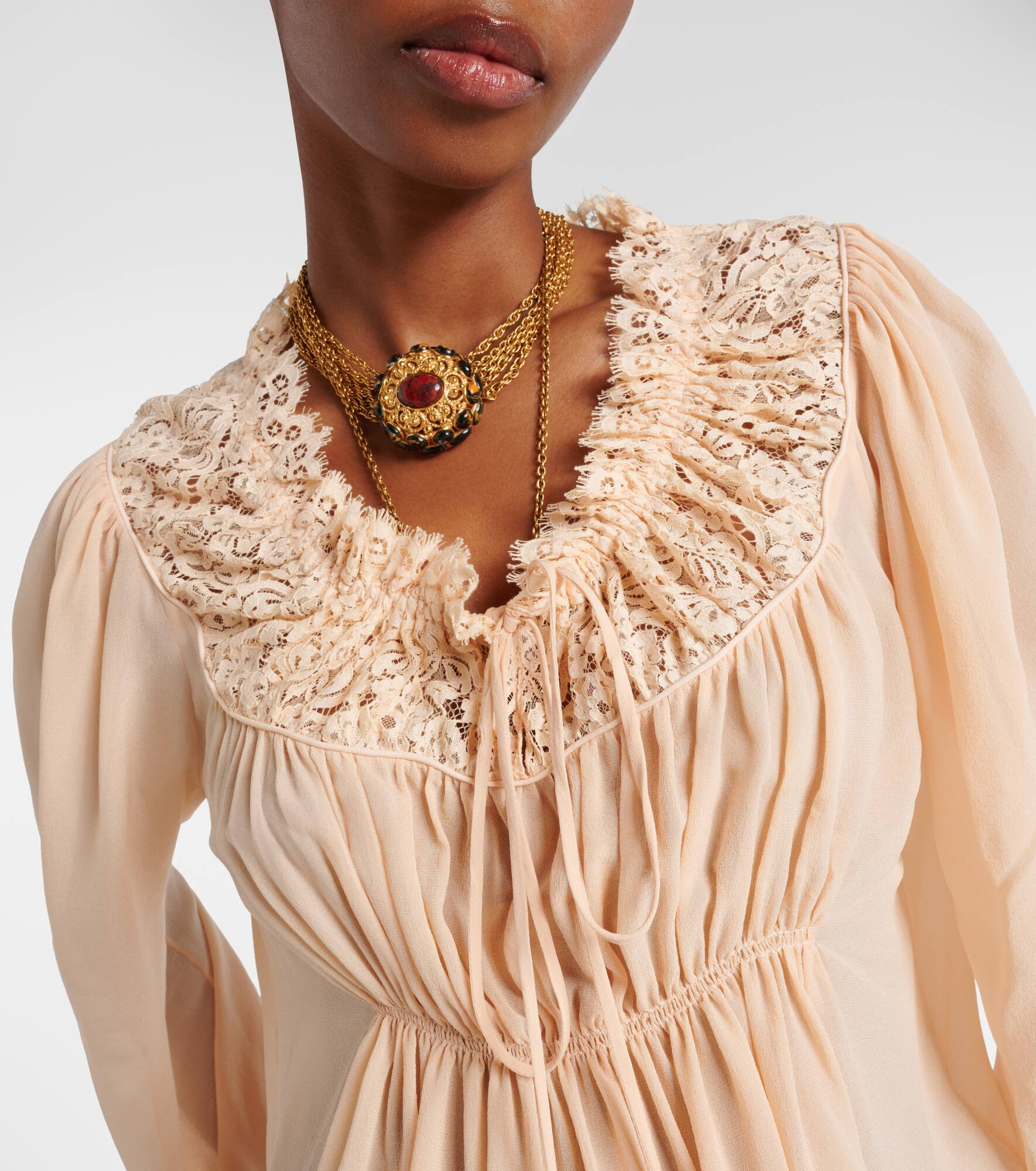 Shirred cropped lace-trimmed silk blouse - 4