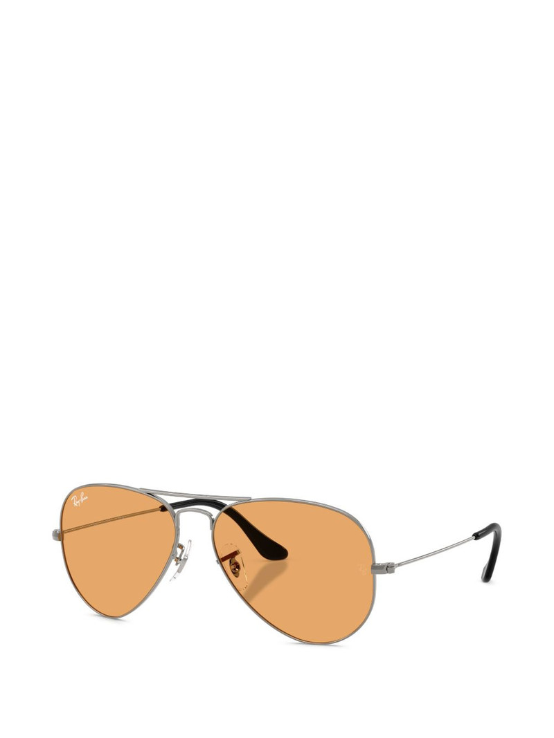 Ray-Ban Aviator sunglasses outlook
