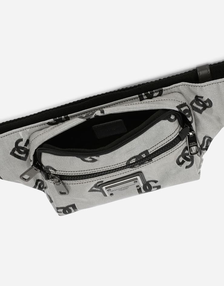Small coated fabric belt bag with logo - 5