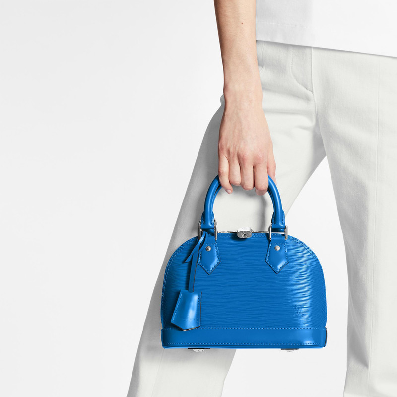 Louis Vuitton Alma BB outlook