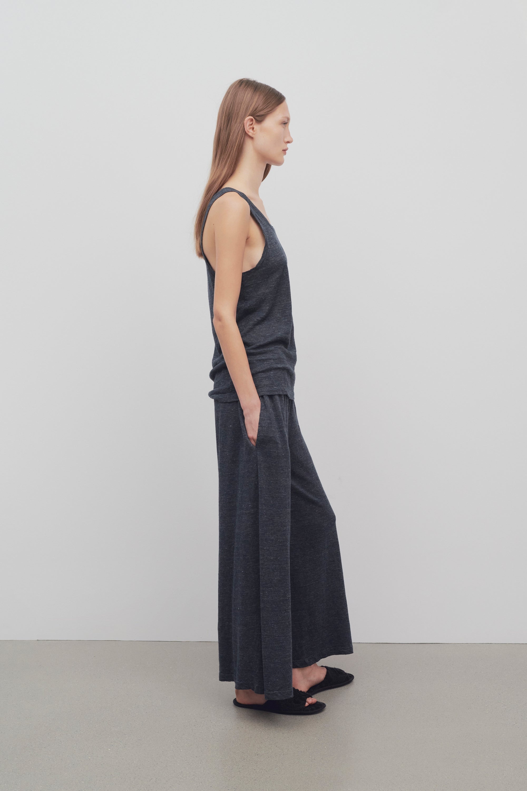 Gil Pants in Linen - 4