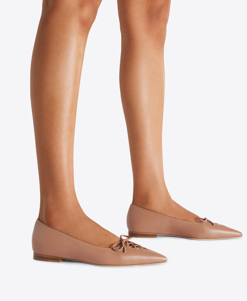 Hedy Blush Leather Flat Pumps 5