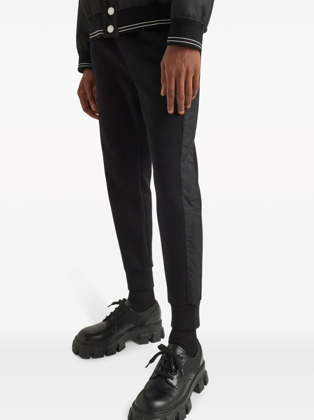 logo-patch tapered-leg track pants - 3