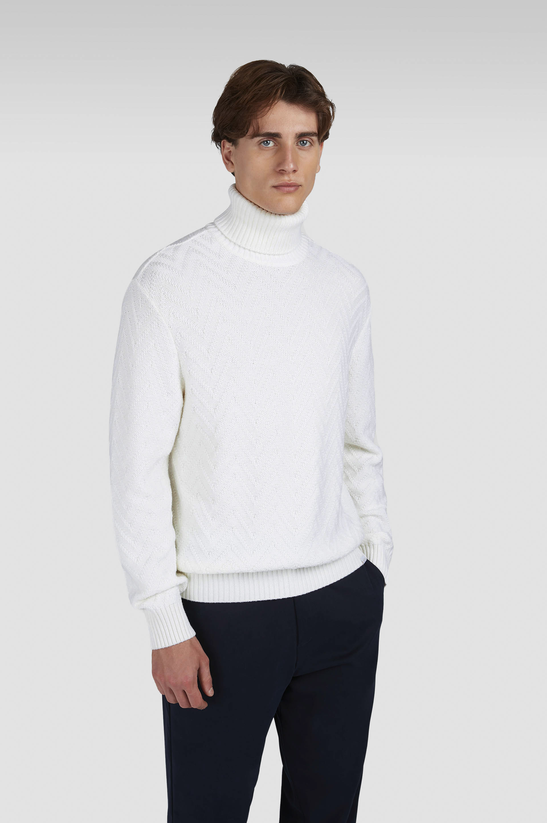 MERINO WOOL TURTLENECK SWEATER - 6