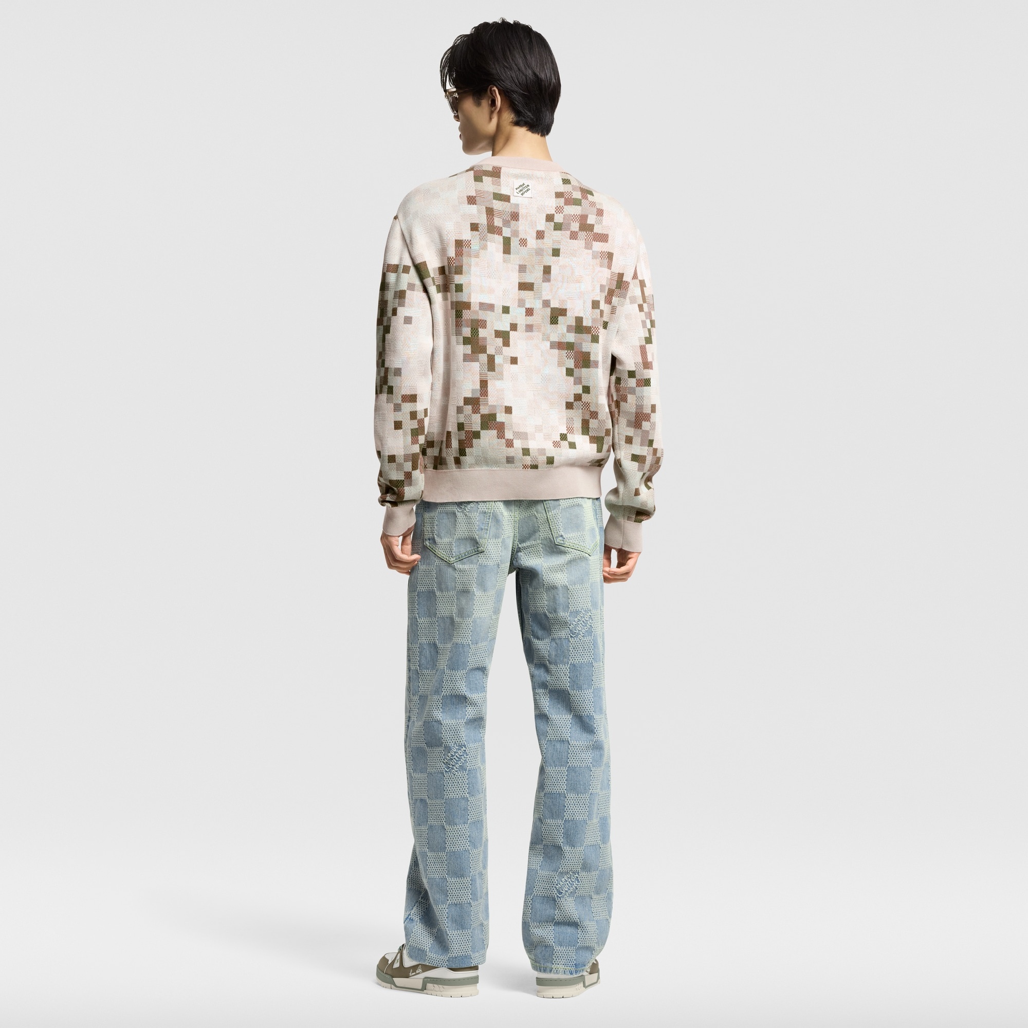 Graphic Crewneck - 3