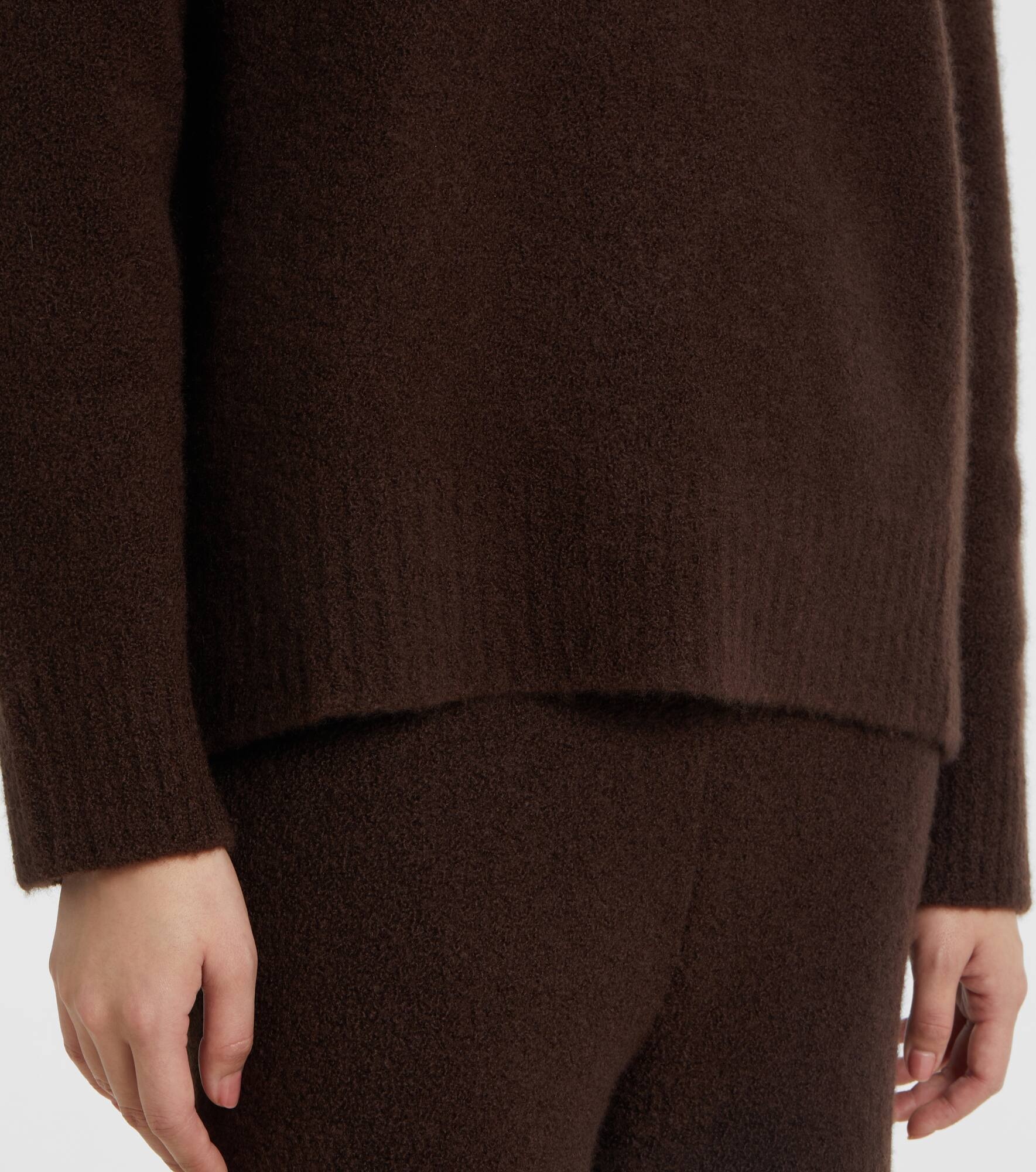 Elwinn cashmere-blend turtleneck sweater - 5