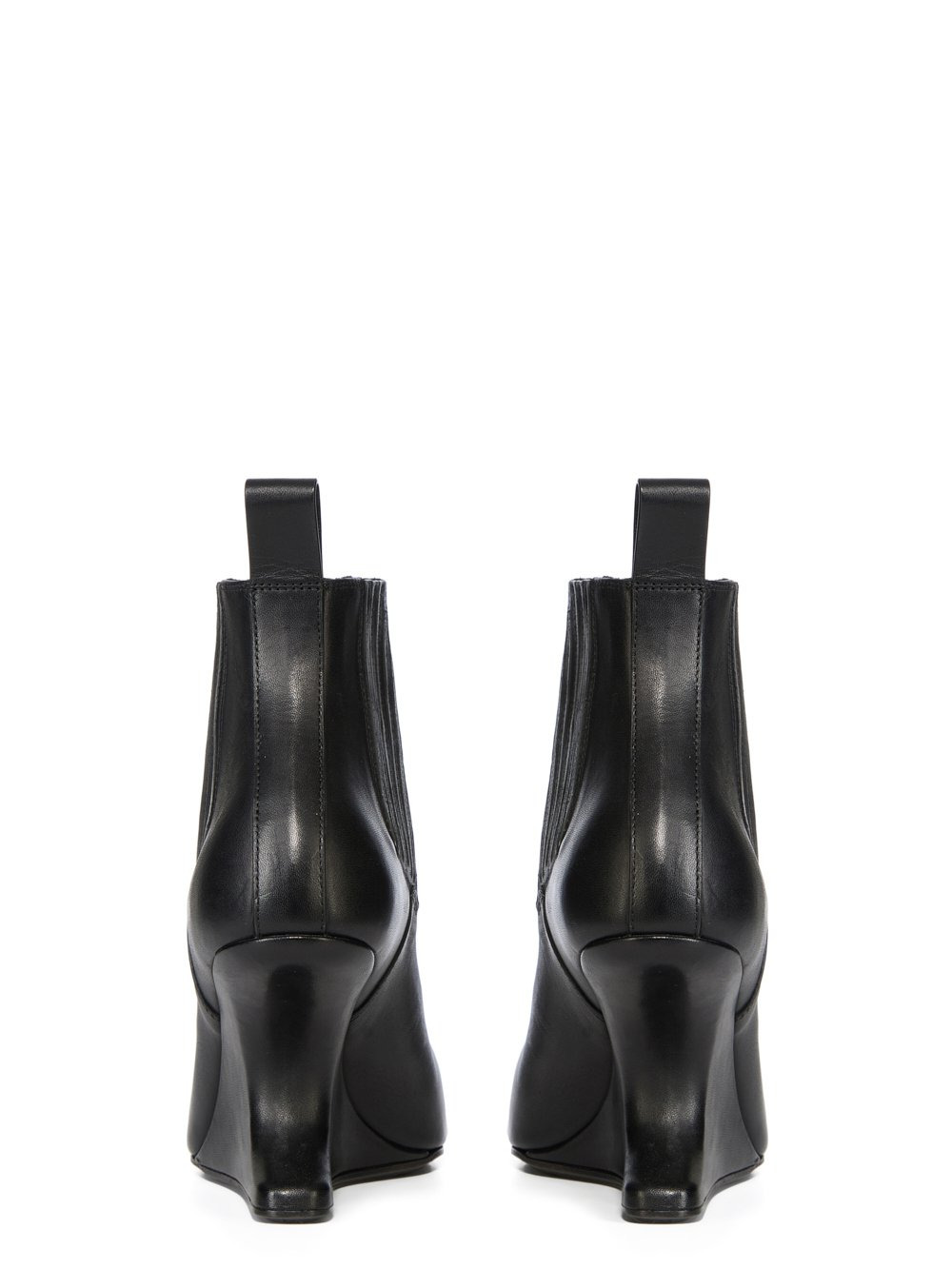 BOOTS - 4