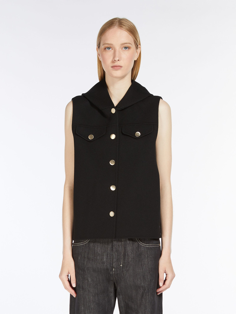 BENE Hooded wool gilet 3