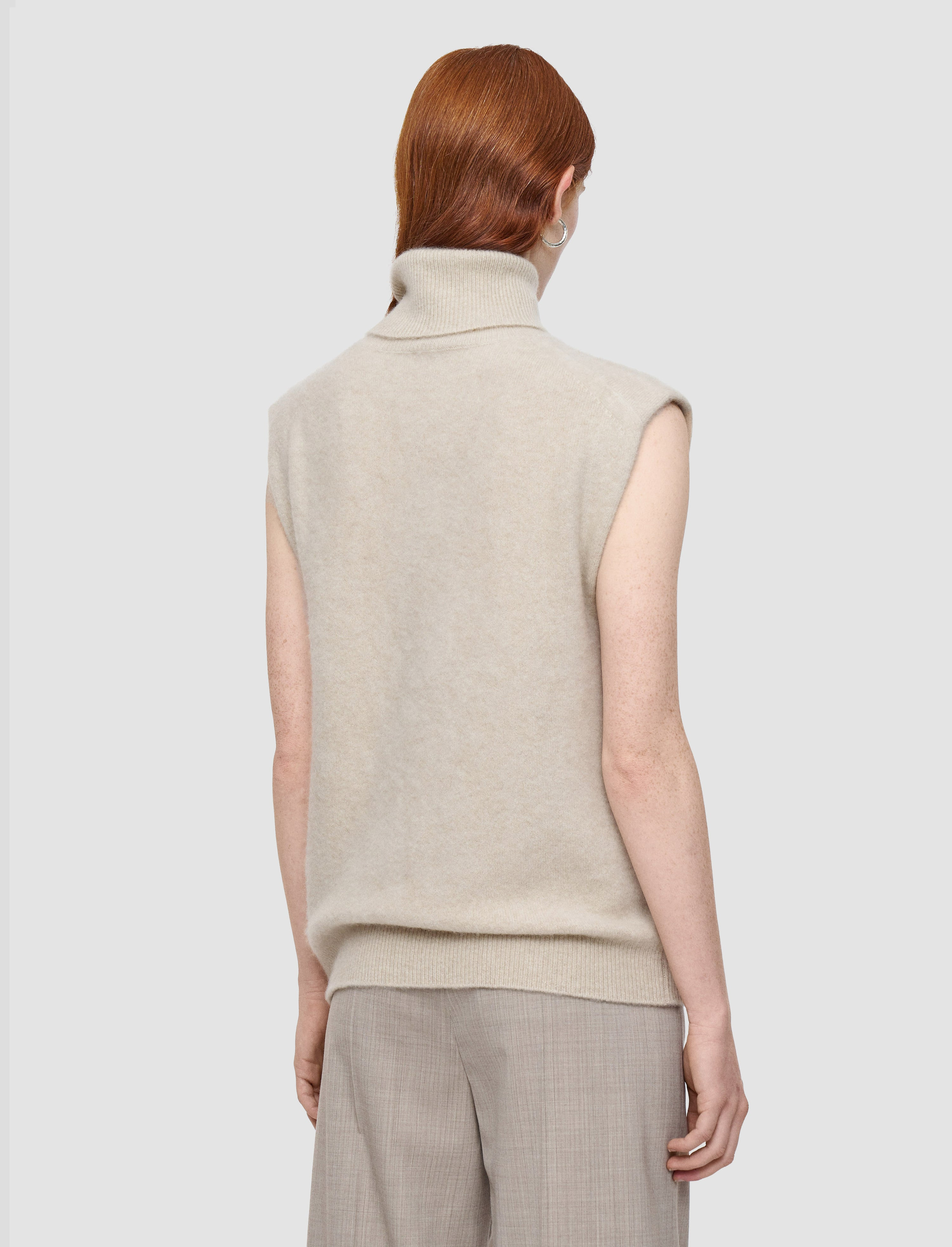 Brushed Cashmere Vest - 4