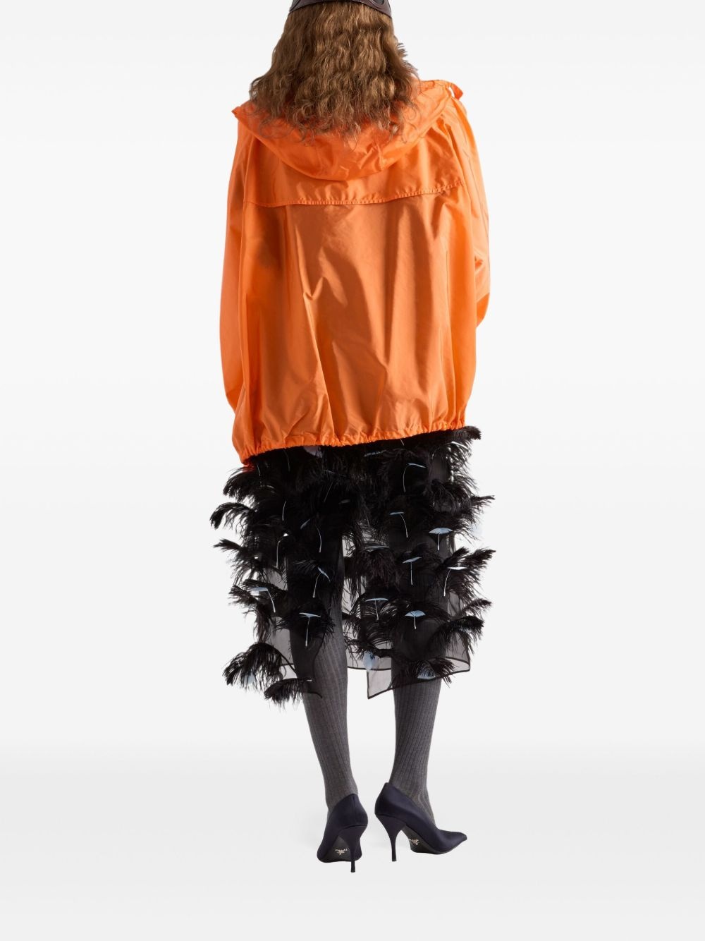Feather-embellished silk organza dress - 3