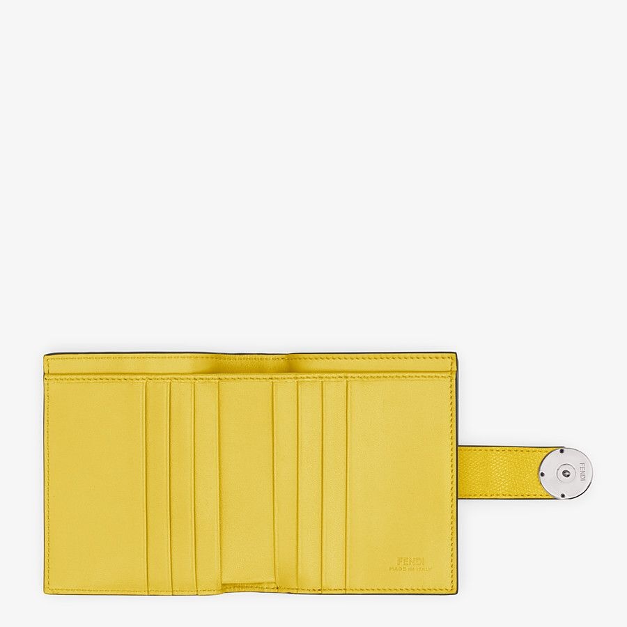 Compact, yellow leather wallet - 5