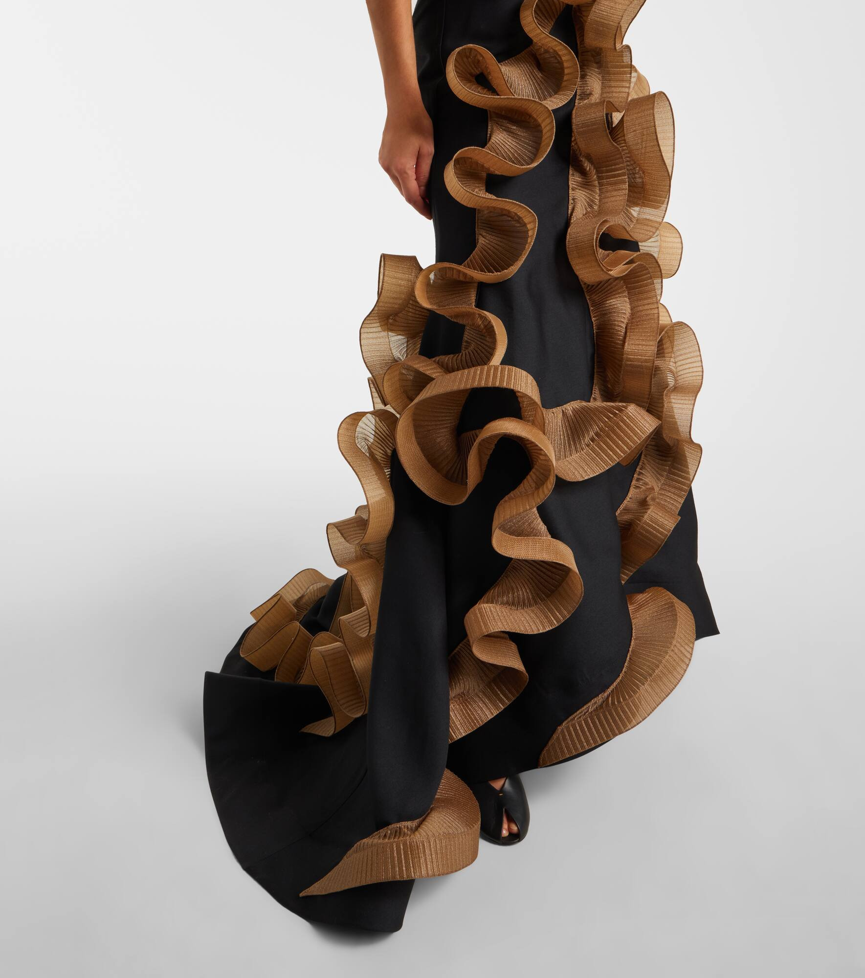 Explode ruffled wool and silk gown - 5
