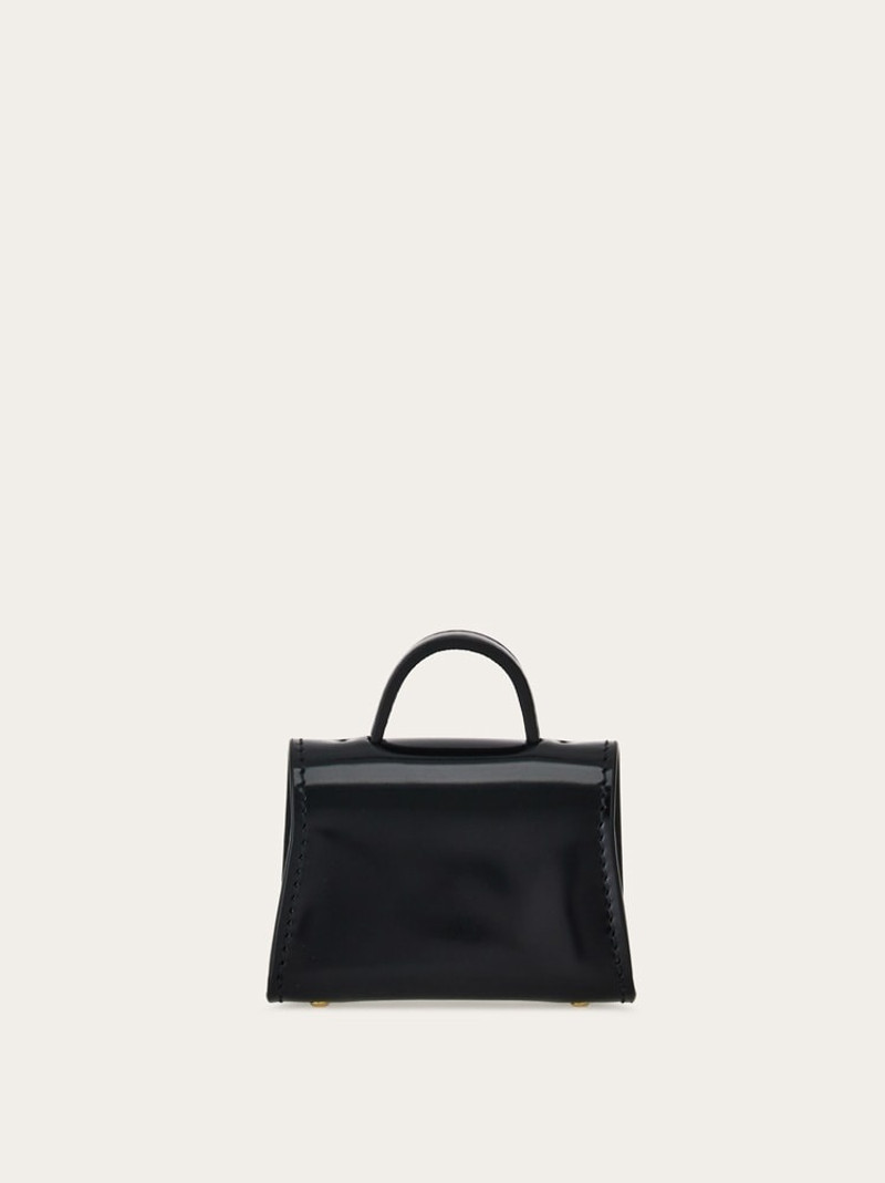 FERRAGAMO AIRPOD PRO CASE outlook