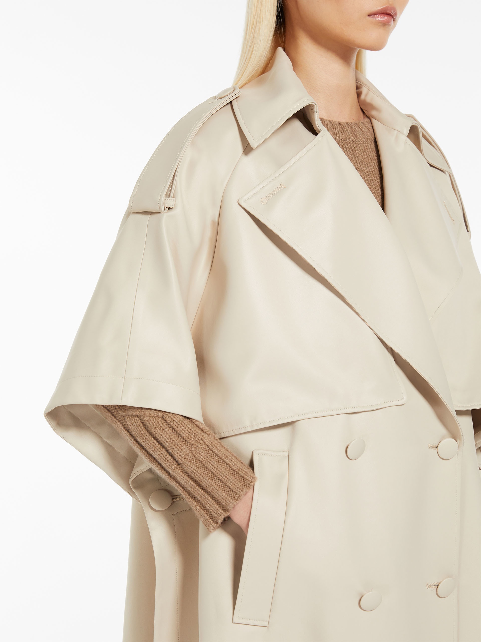 CANNONE Double-breasted satin cape - 5