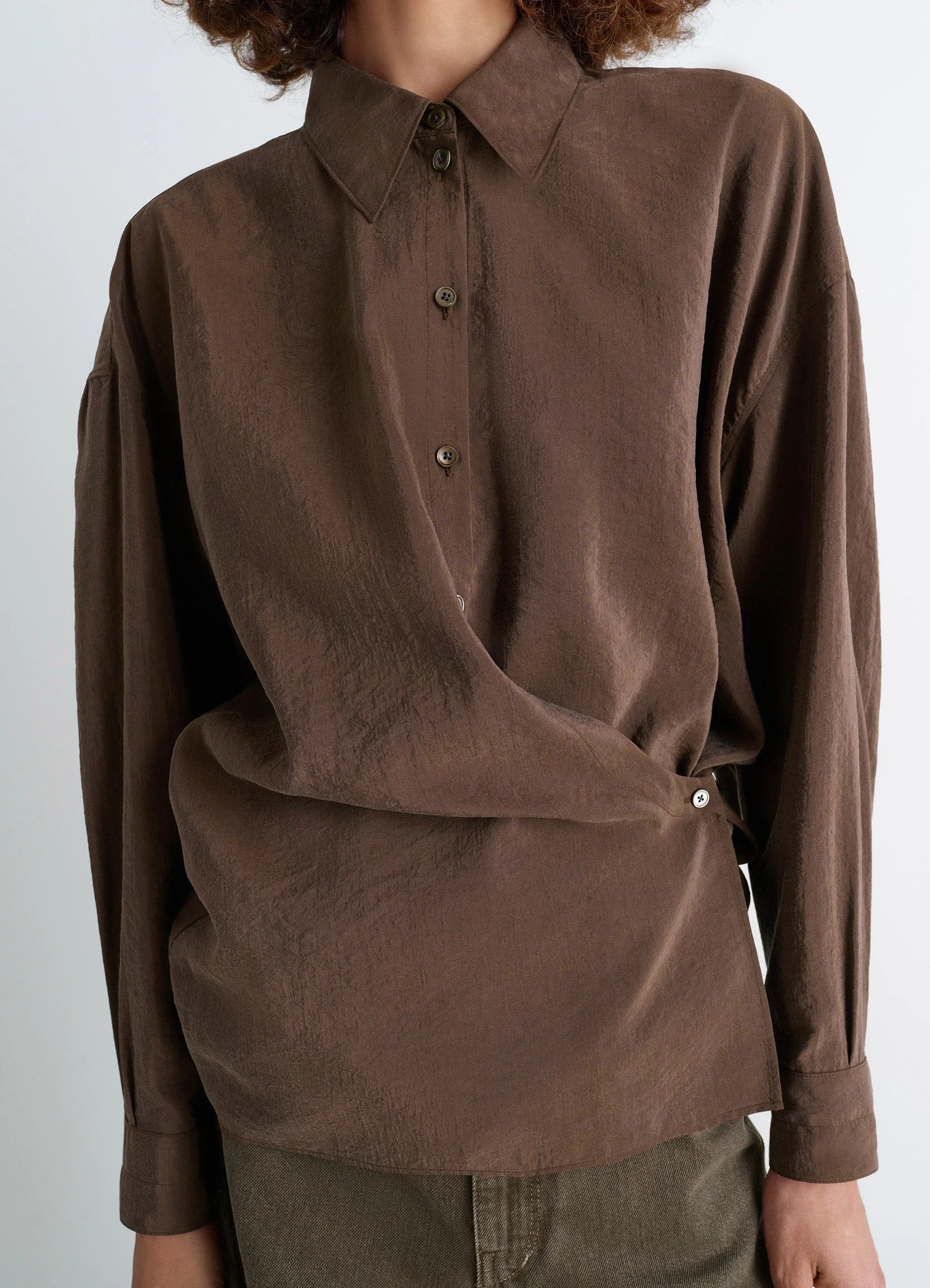 STRAIGHT COLLAR TWISTED SHIRT - 4