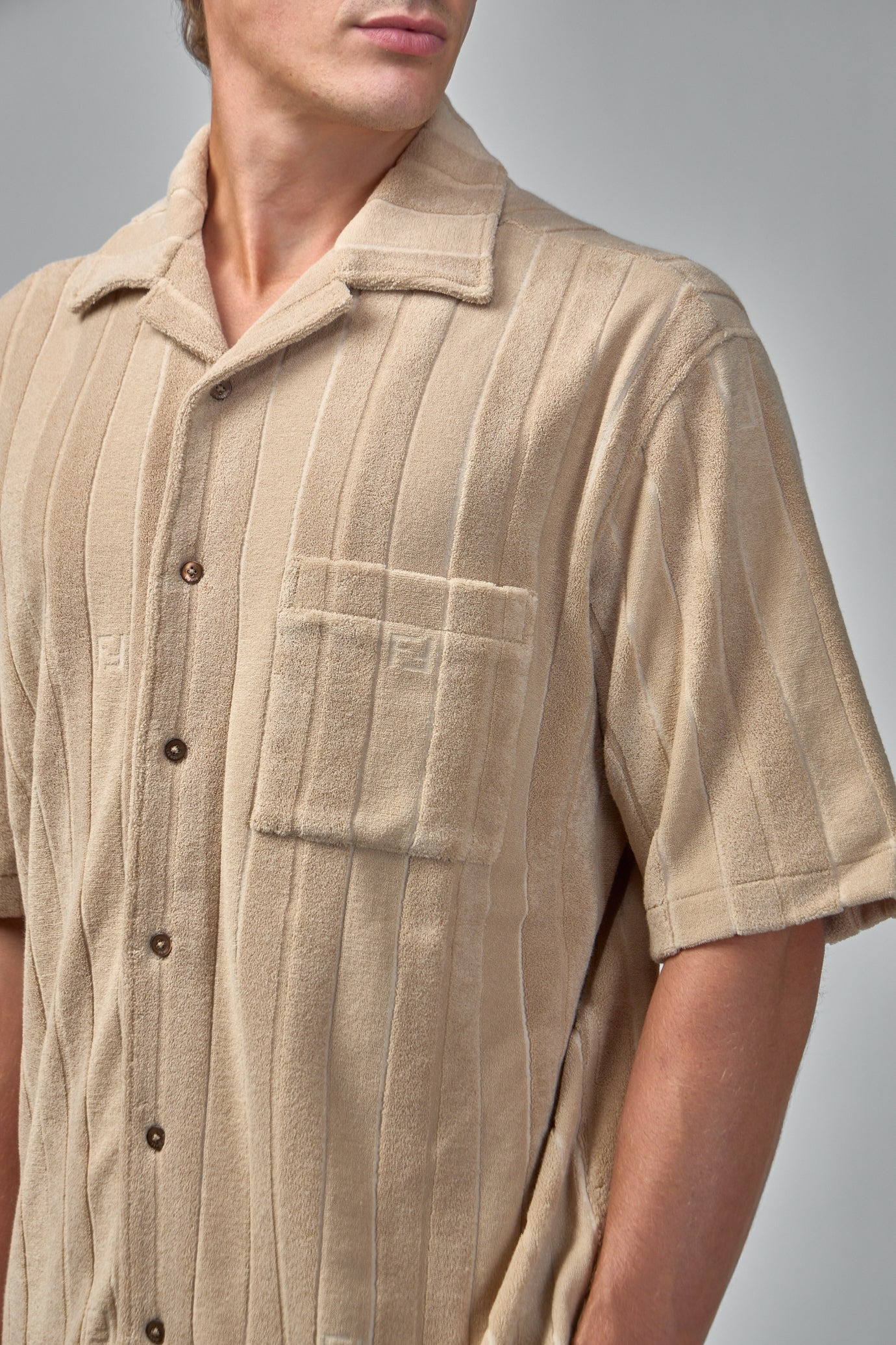 Cotton T-Shirt with FF Metal Detail - 4