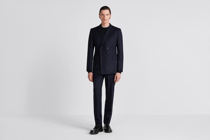 Classic-Cut Double-Breasted Suit 1