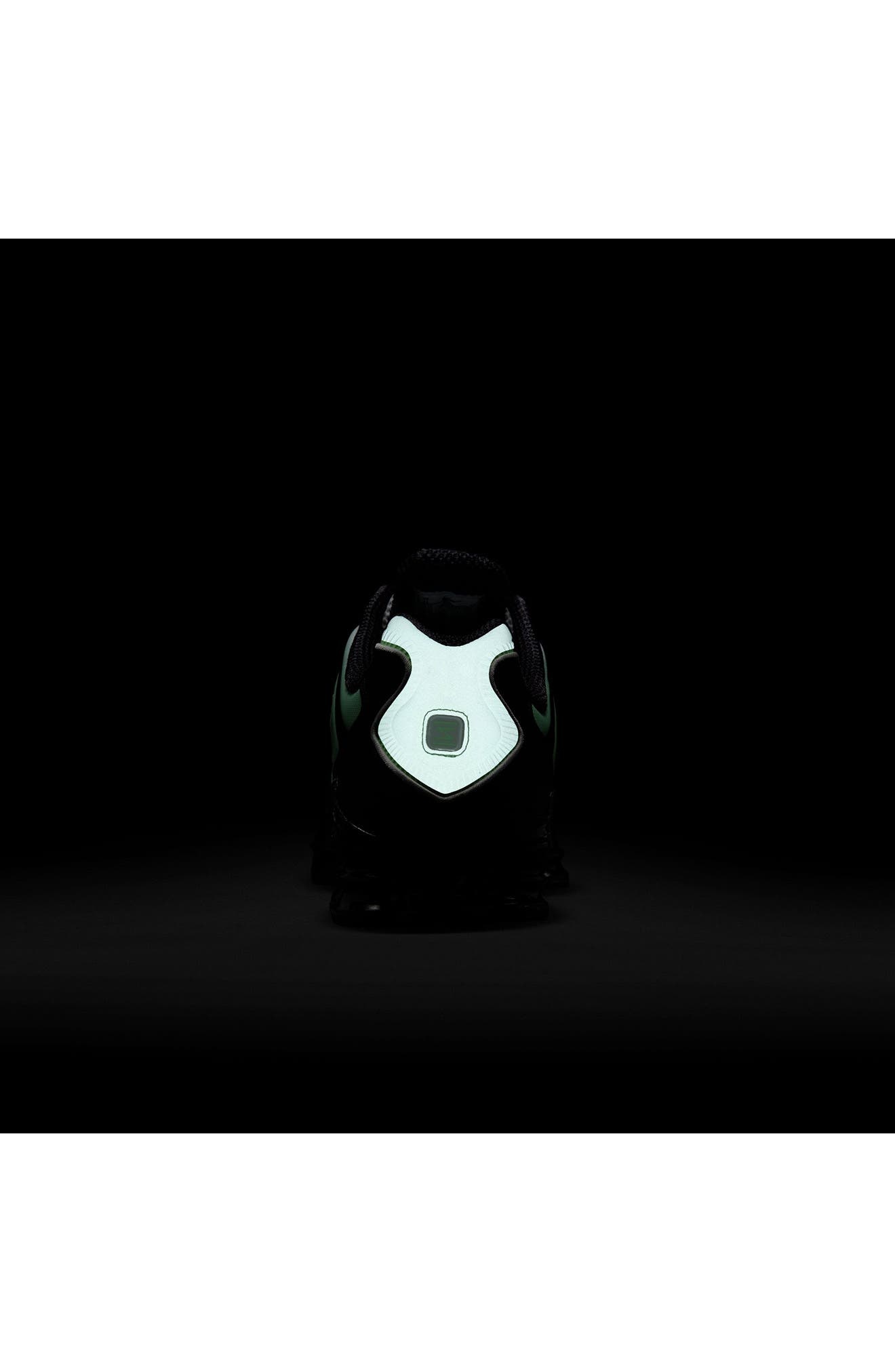 Nike Shox TL Sneaker in Vapor Green/Black/Photon at Nordstrom - 9