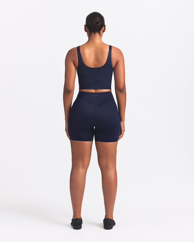 NikeSKIMS Shine Women's Scoop-Neck Bra Top 6
