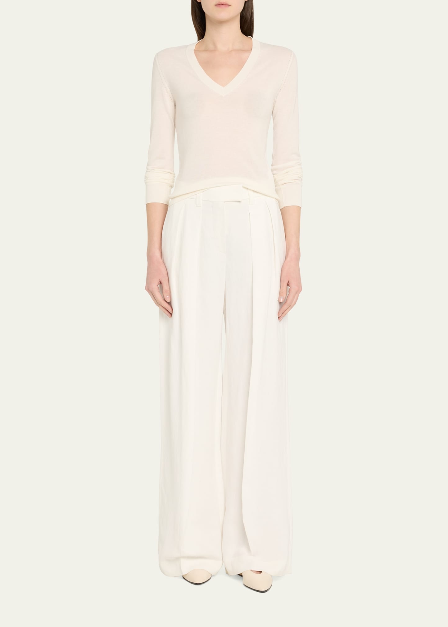 V-Neck Cashmere Sweater - 2
