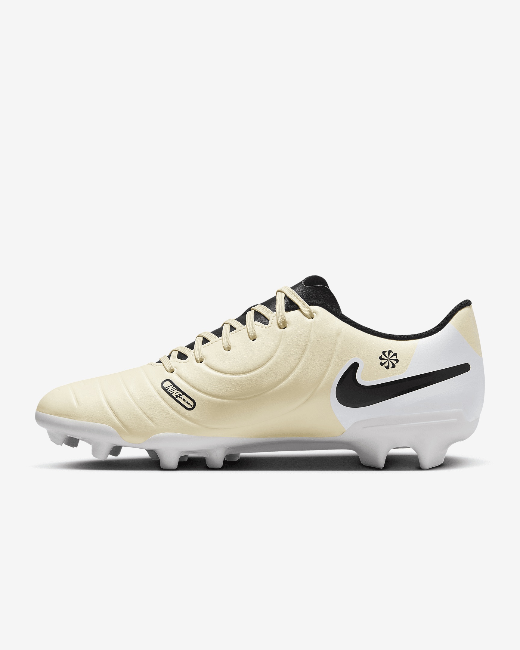 Nike Tiempo Legend 10 Club Multi-Ground Low-Top Soccer Cleats - 1