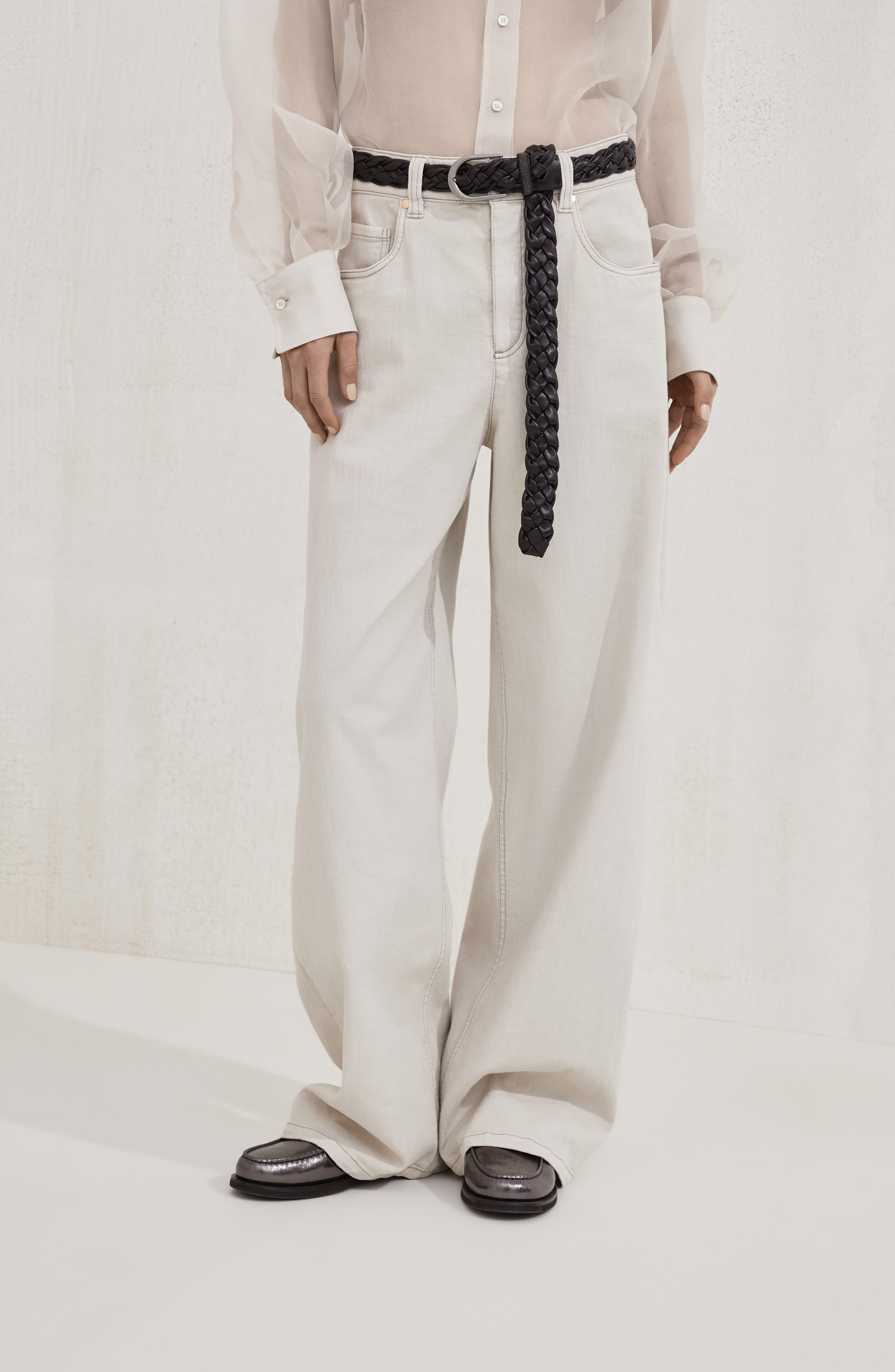 Brunello Cucinelli Loose Barrel trousers in Cool Beige at Nordstrom - 2