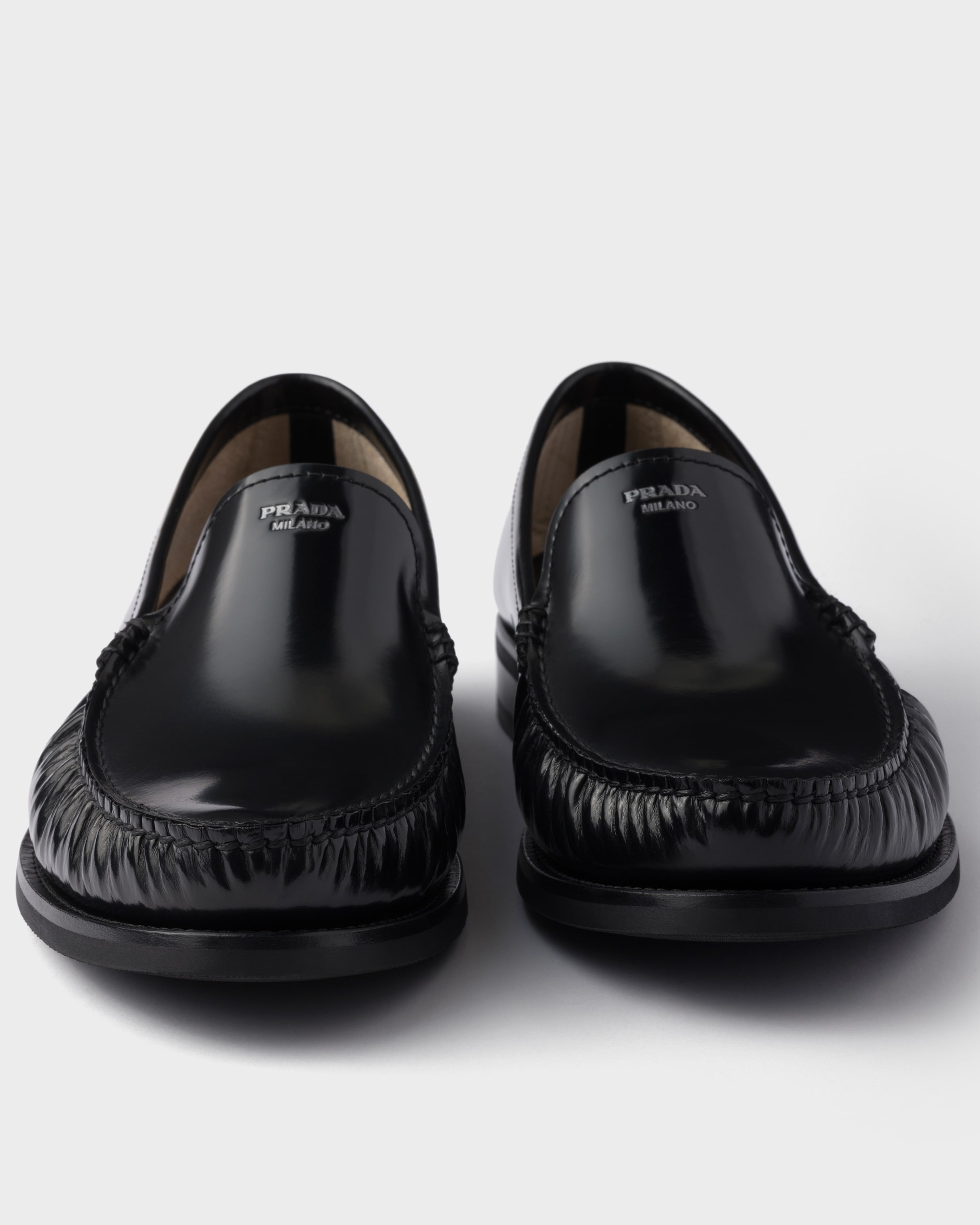 Brushed leather loafers - 6