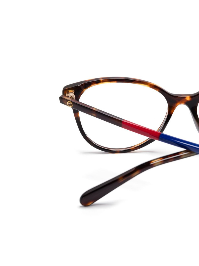 cat-eye glasses 3
