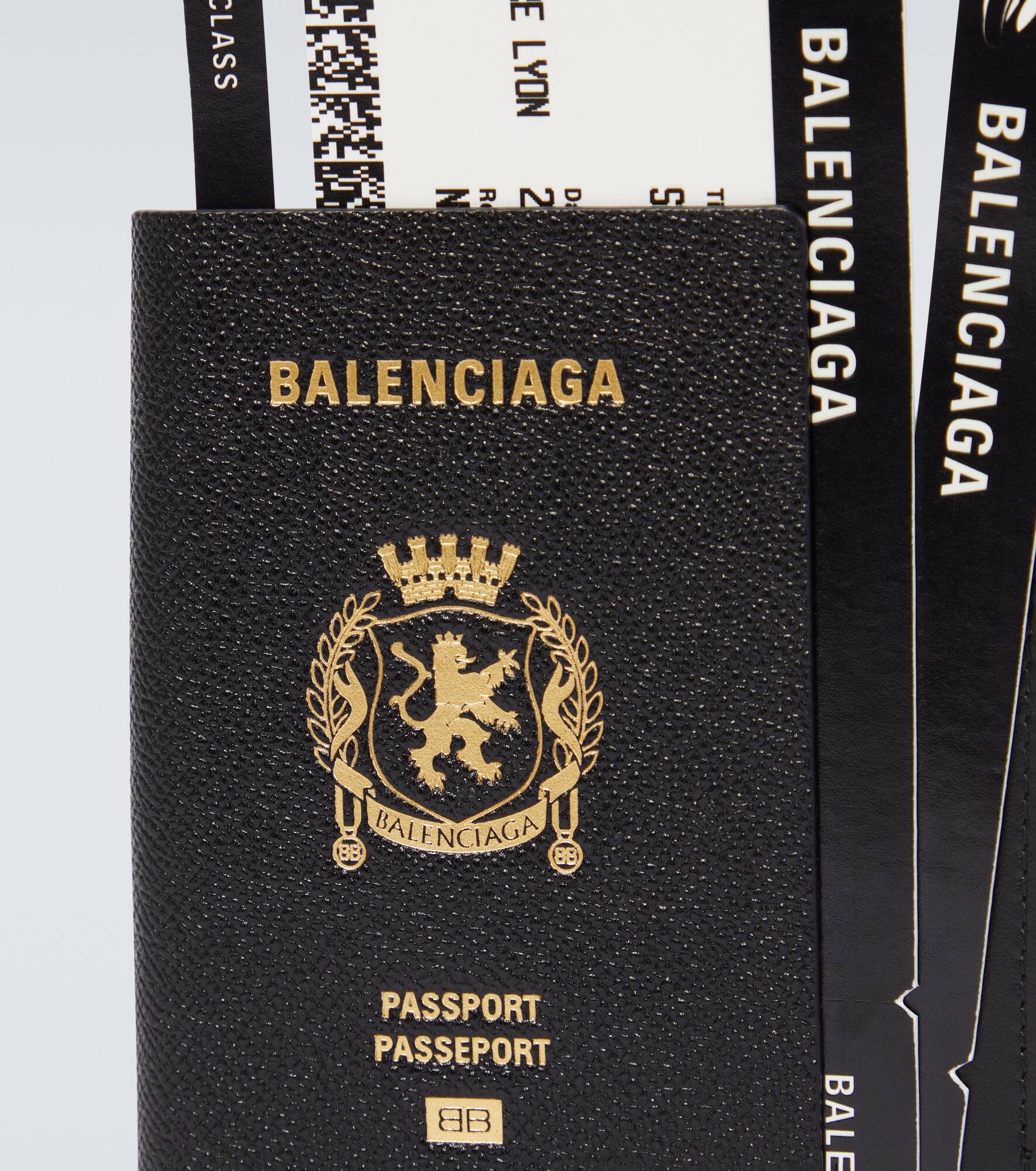 Leather-trimmed phone and passport holder - 5