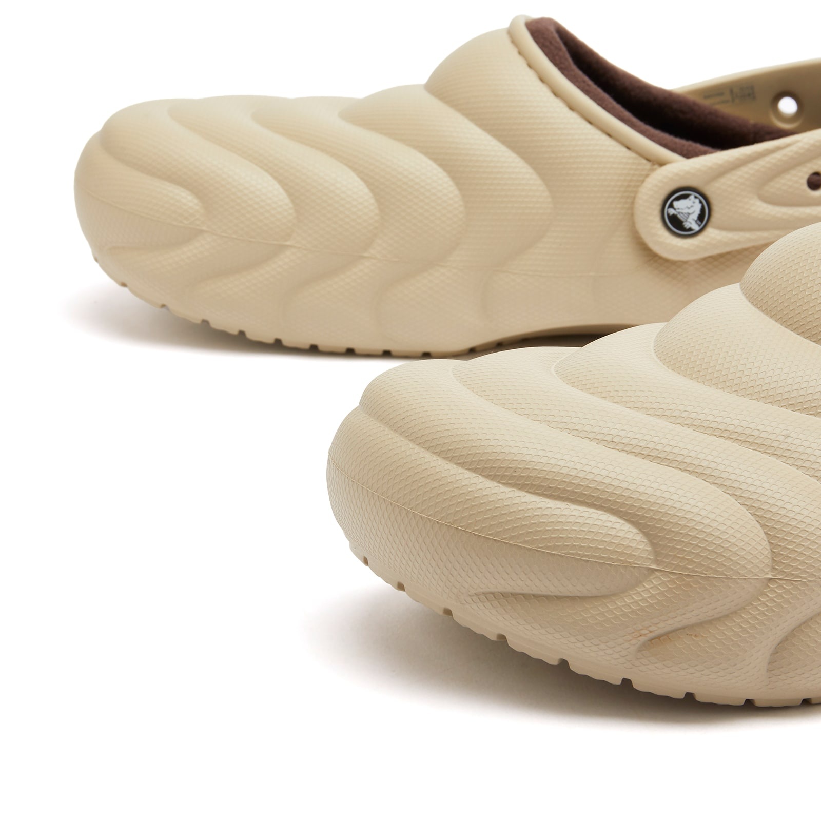 Crocs Classic Lined Overpuff Clog - 3
