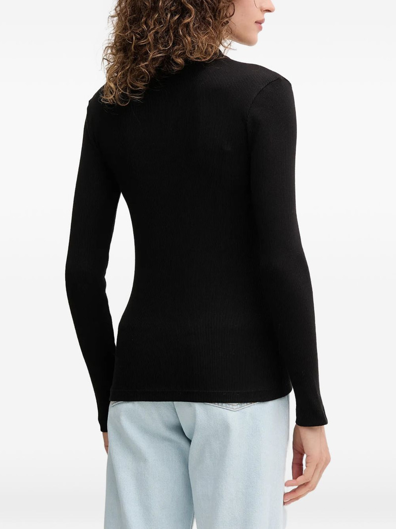 long-sleeves polo shirt 3