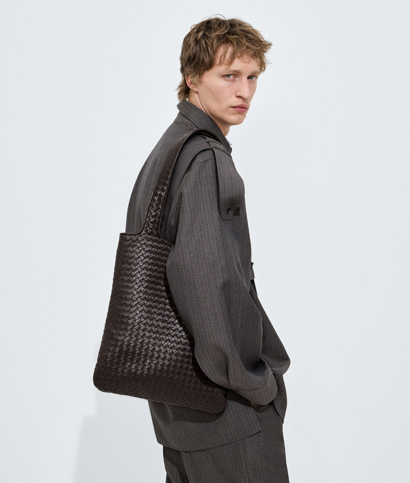Bottega Veneta Veneto Tote outlook