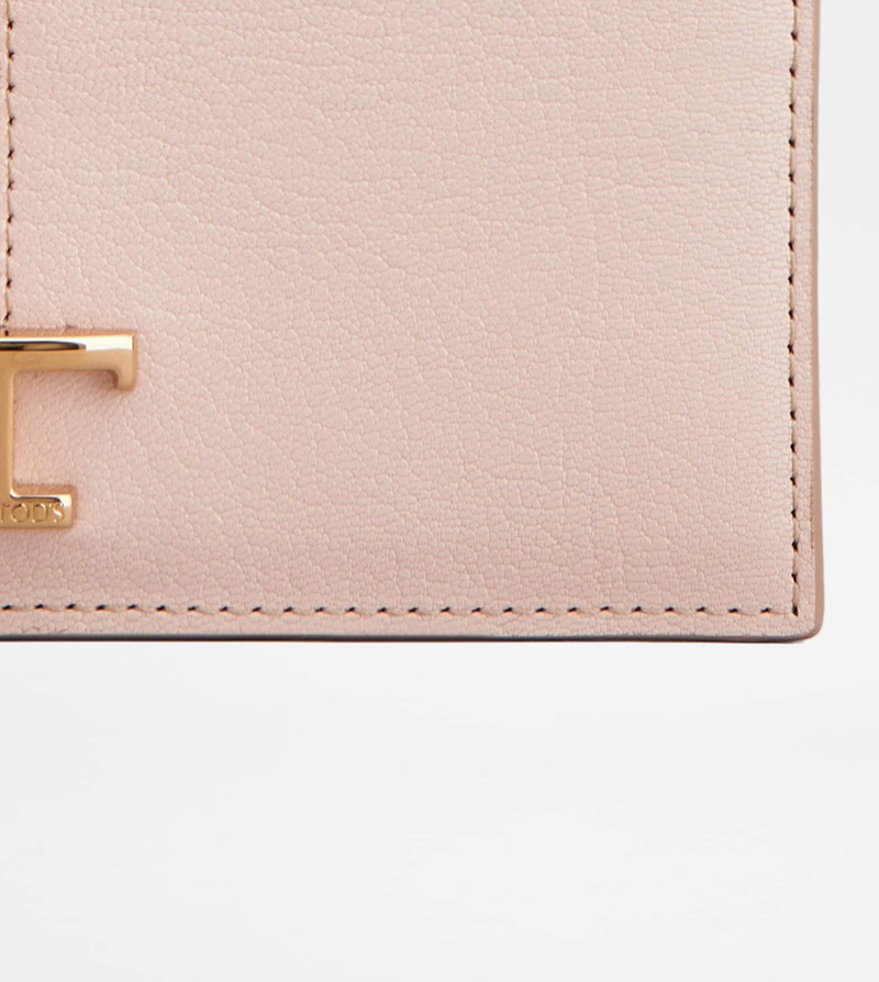 T TIMELESS CARD HOLDER IN LEATHER - PINK 4