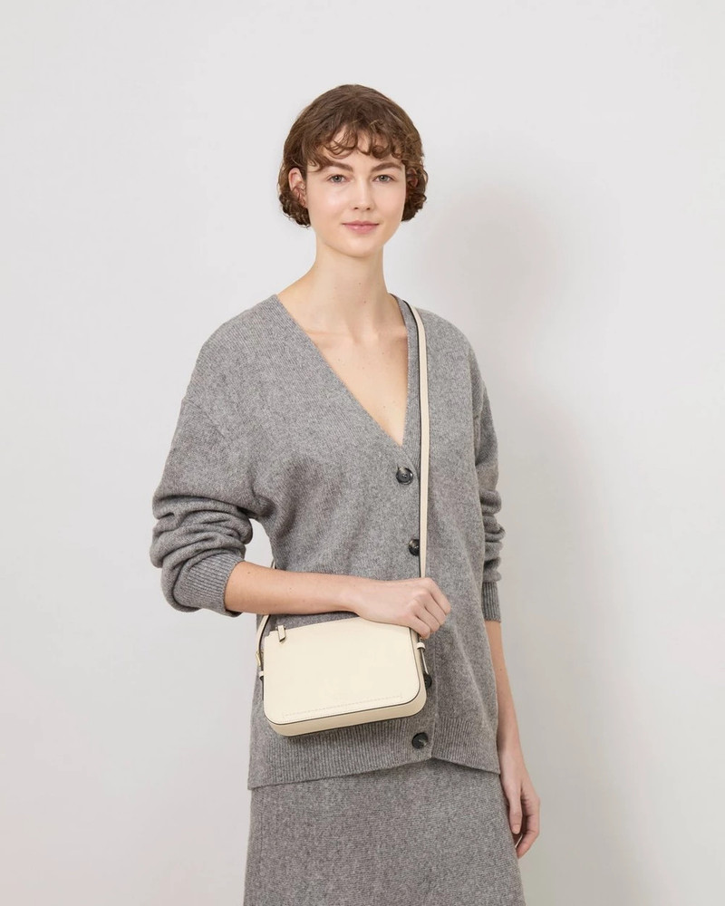 Mulberry Clovelly Pouch Eggshell Micro Classic Grain outlook