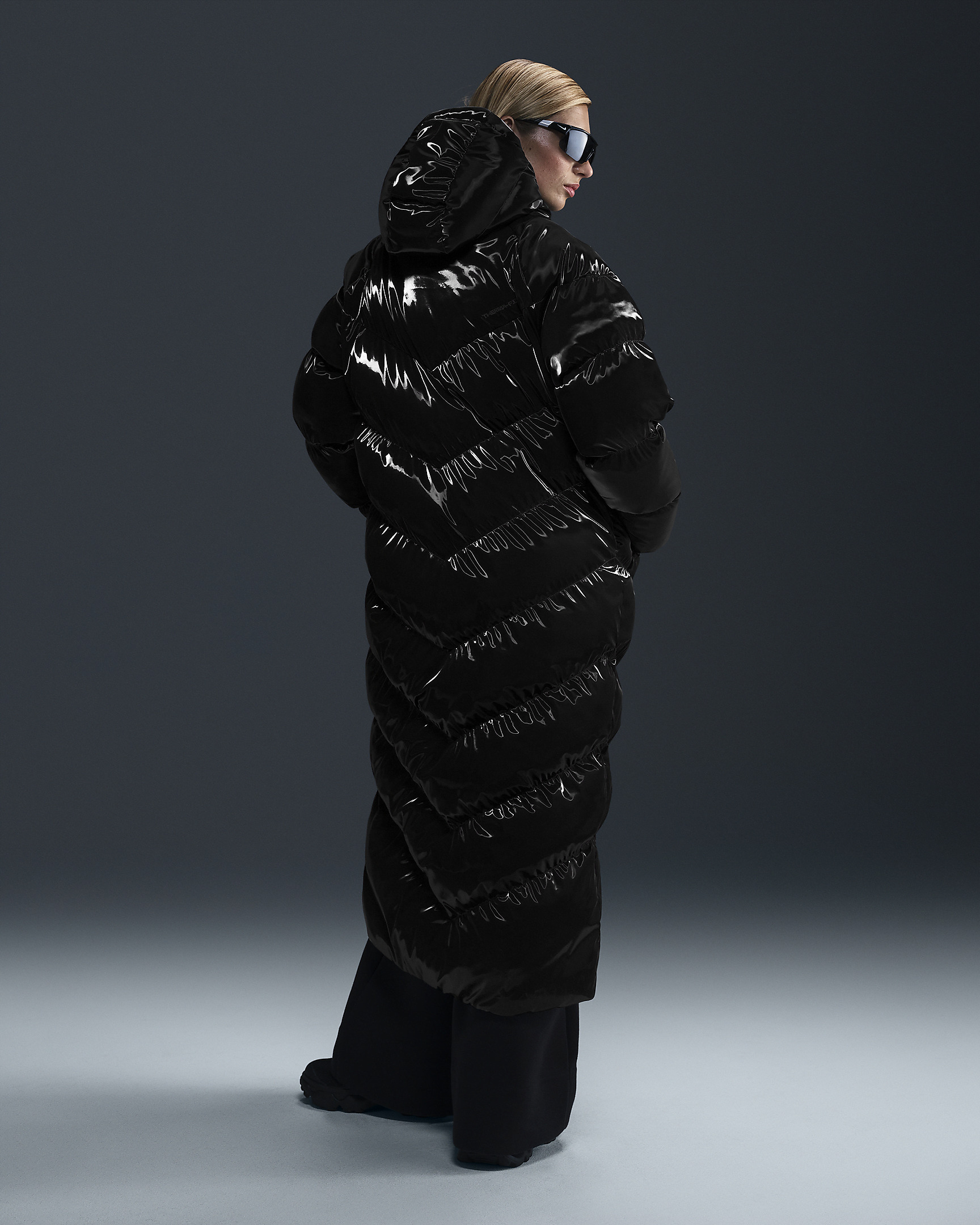 Nike Sportswear Windpuffer Women's Therma-FIT Loose Hooded Shine Parka - 4
