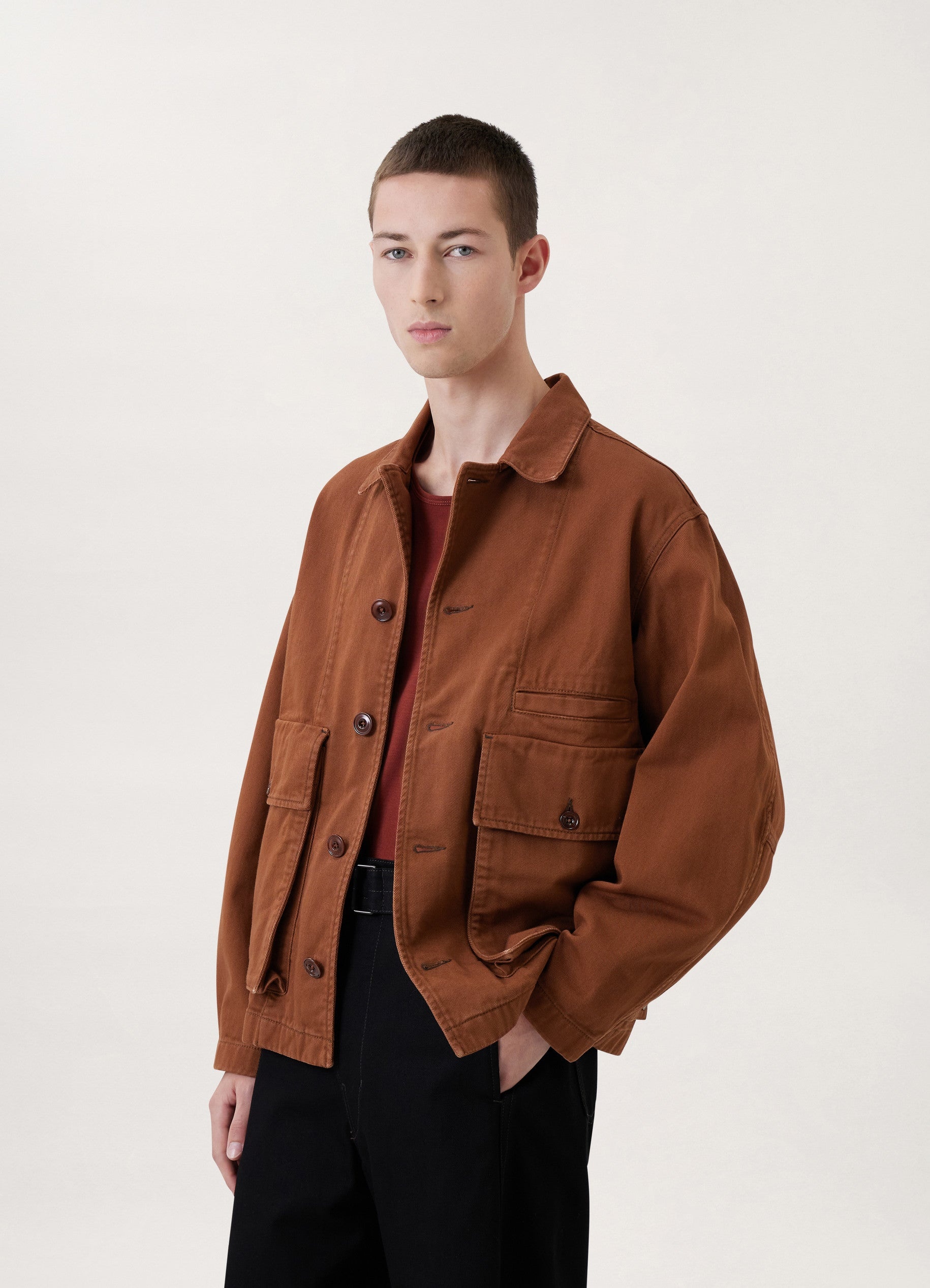 BOXY JACKET
GARMENT DYED DENIM - 8