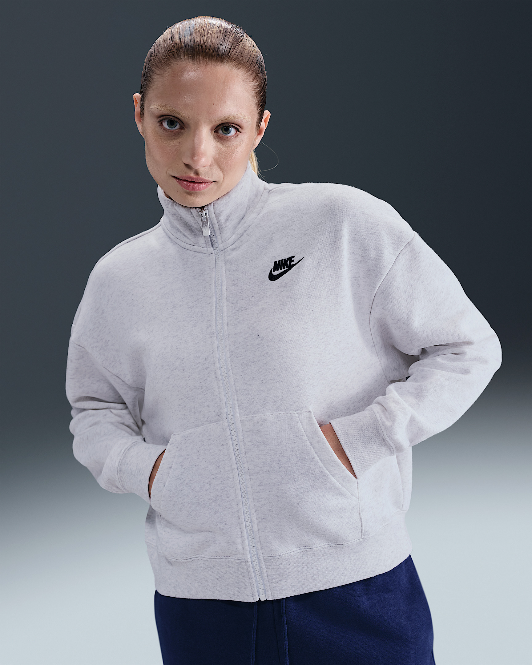 Nike Sportswear Club Fleece Women's Loose Track Jacket - 1
