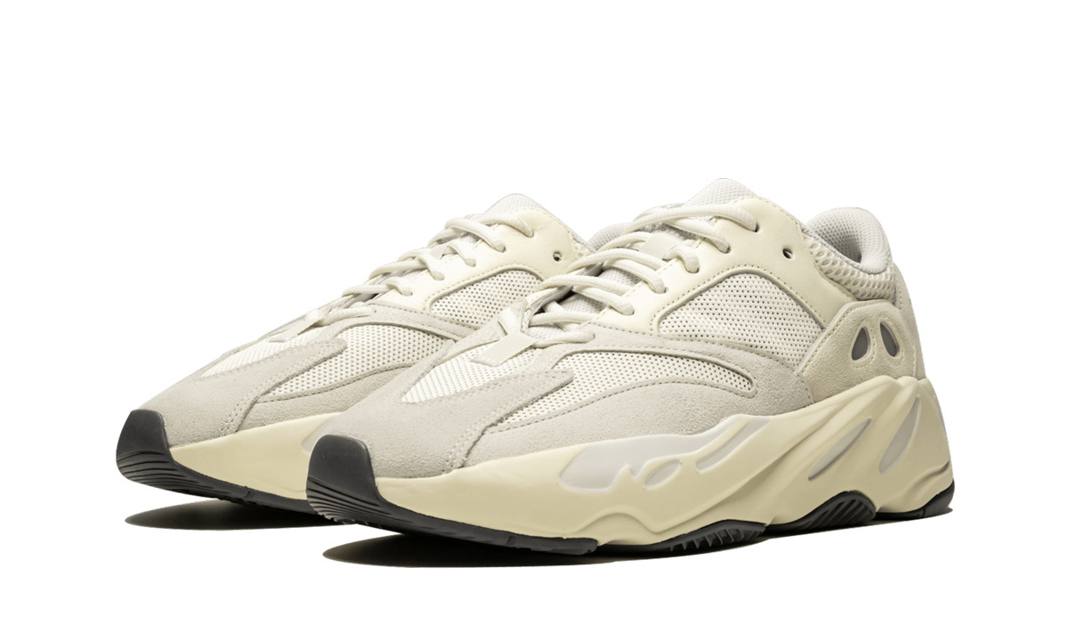 Yeezy Boost 700 - 2