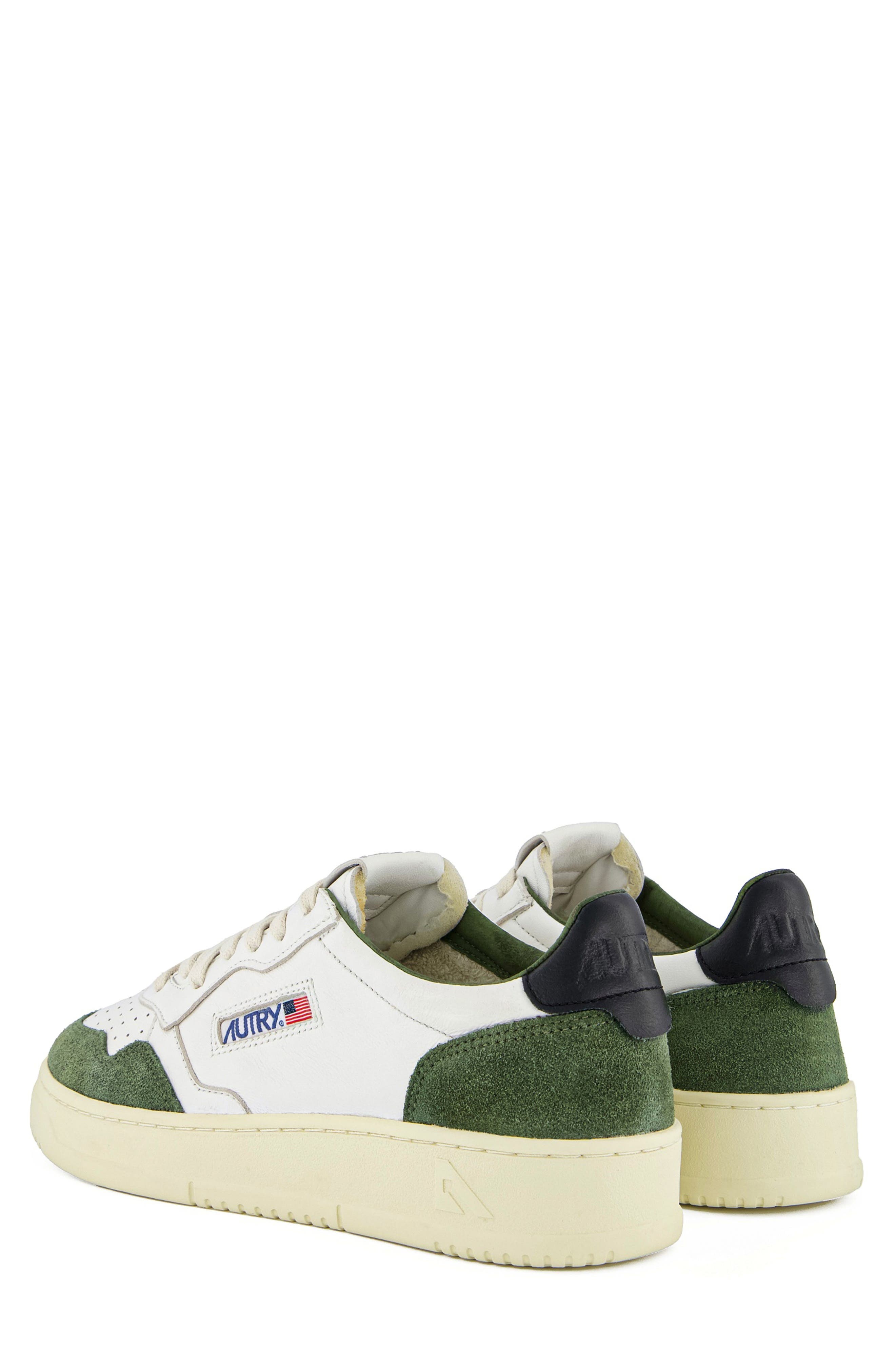 AUTRY Medalist Low Sneaker in Mil/Black at Nordstrom - 2