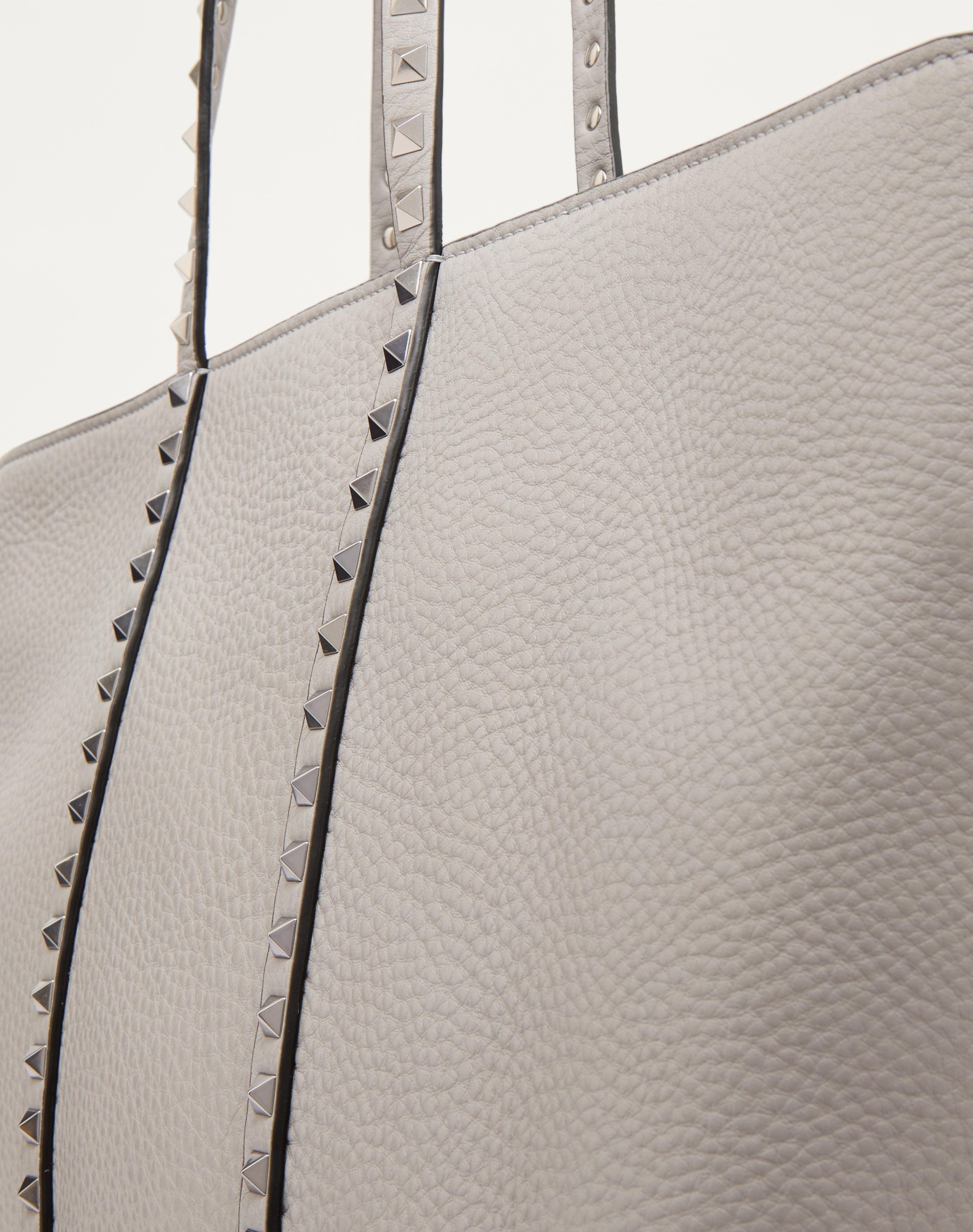 VALENTINO GARAVANI ROCKSTUD SHOPPING BAG IN GRAINY CALFSKIN - 8