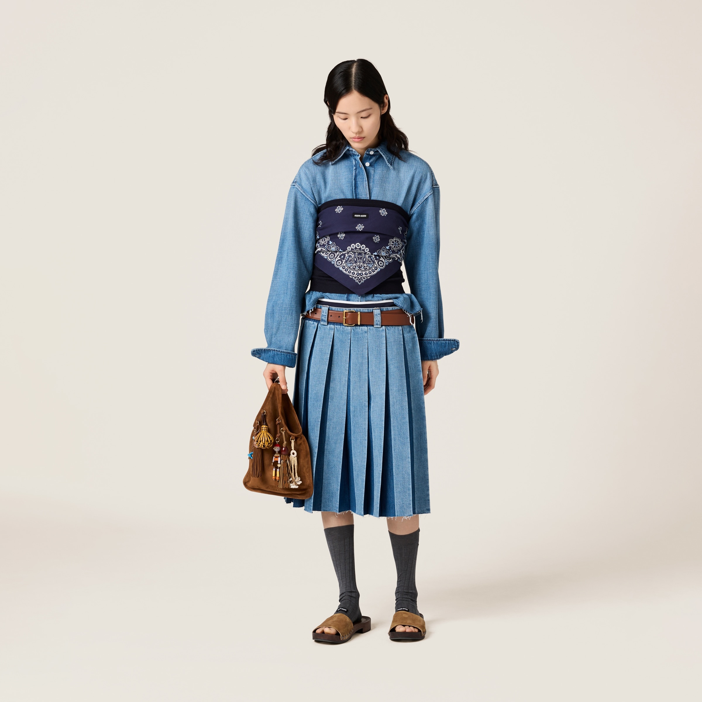 Pleated denim skirt - 2